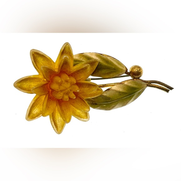 Vintage Gold Tone Celluloid Flower Pin
Enameled Leaves Brooch Pin MCM - Picture 6 of 8